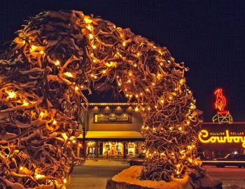 Town Square Lighting of the Arches