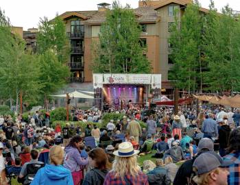 Concerts on the Commons