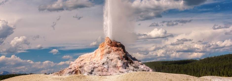 Yellowstone Geyser