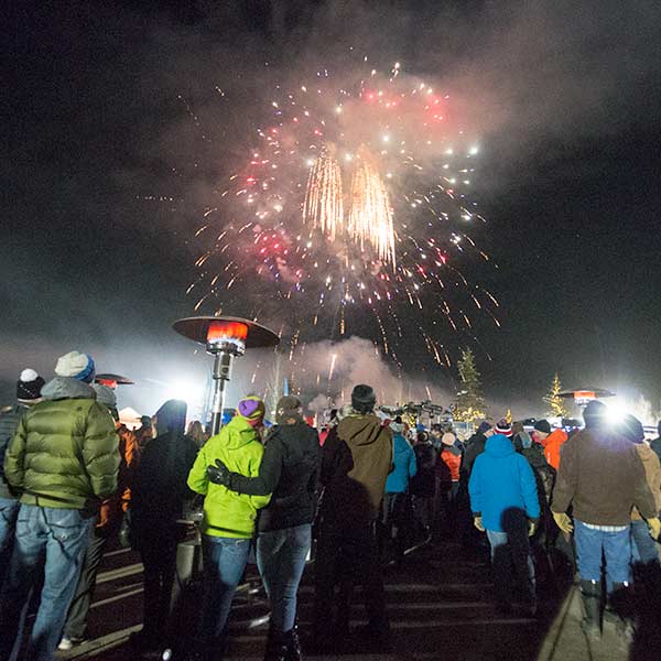 jackson hole rendezvous fireworks